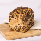 Glutenfreies Karotten-Kürbiskern-Brot – veganes Bio-Brot mit Sauerteig